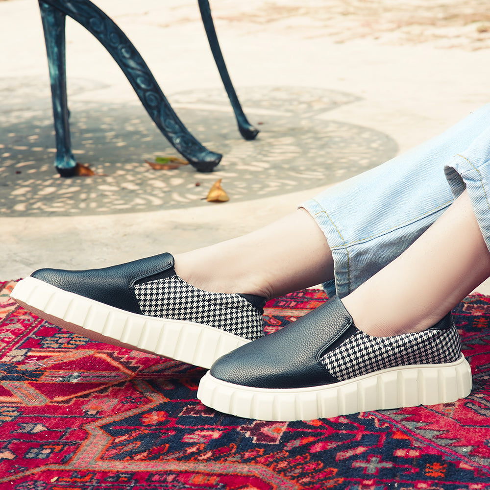 Casual Sneaker – Clive Shoes