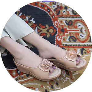Ladies-Wedges