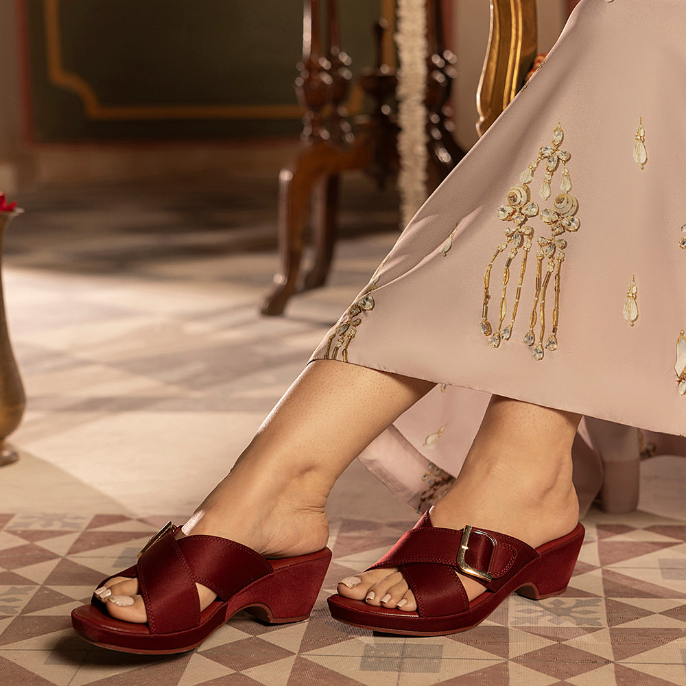 Casual Wedge Slippers