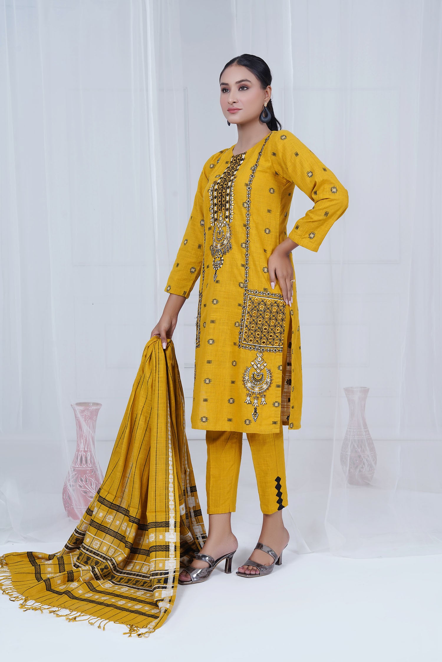 3 Pc Embroidered suit