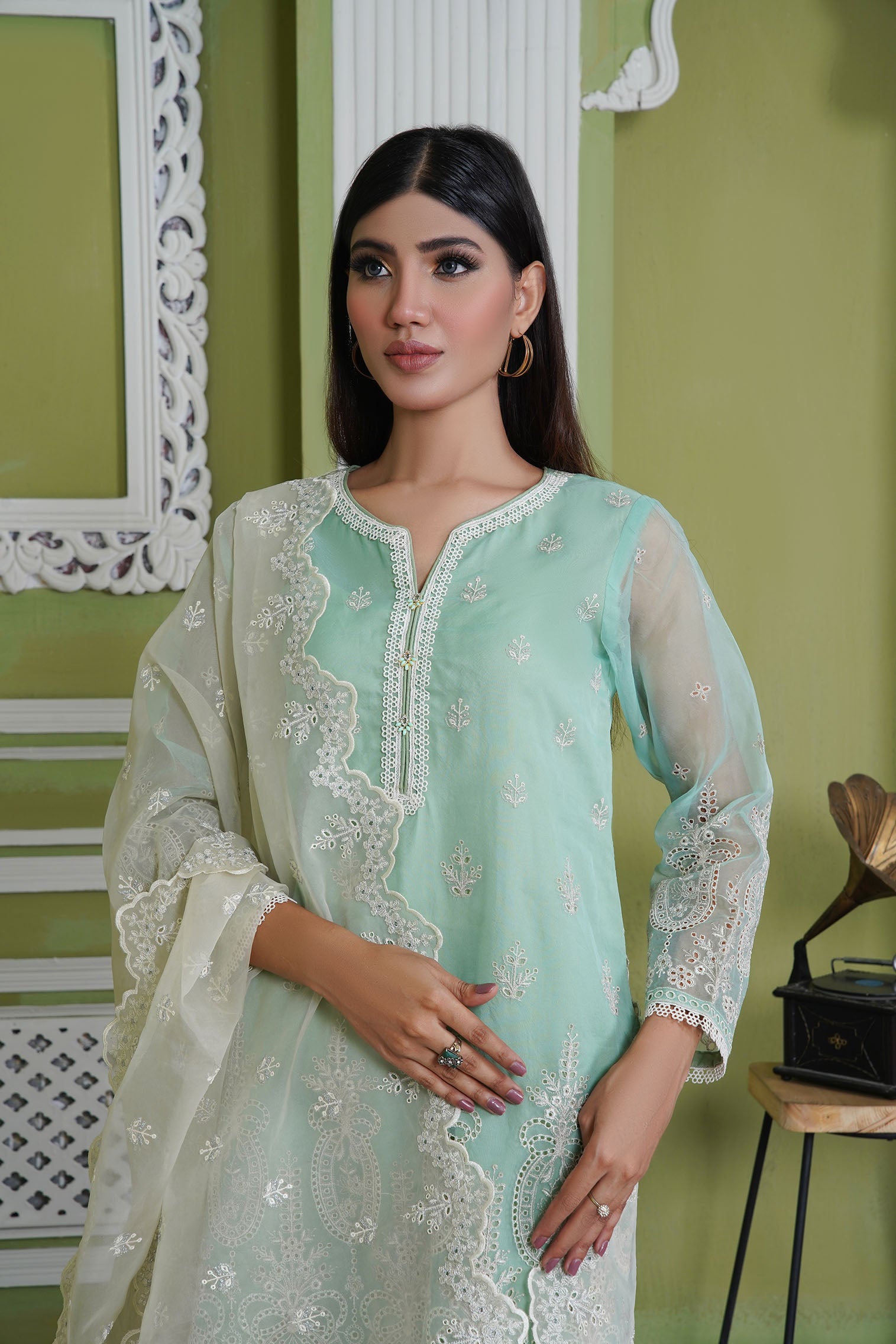 3 Pc Embroidered suit