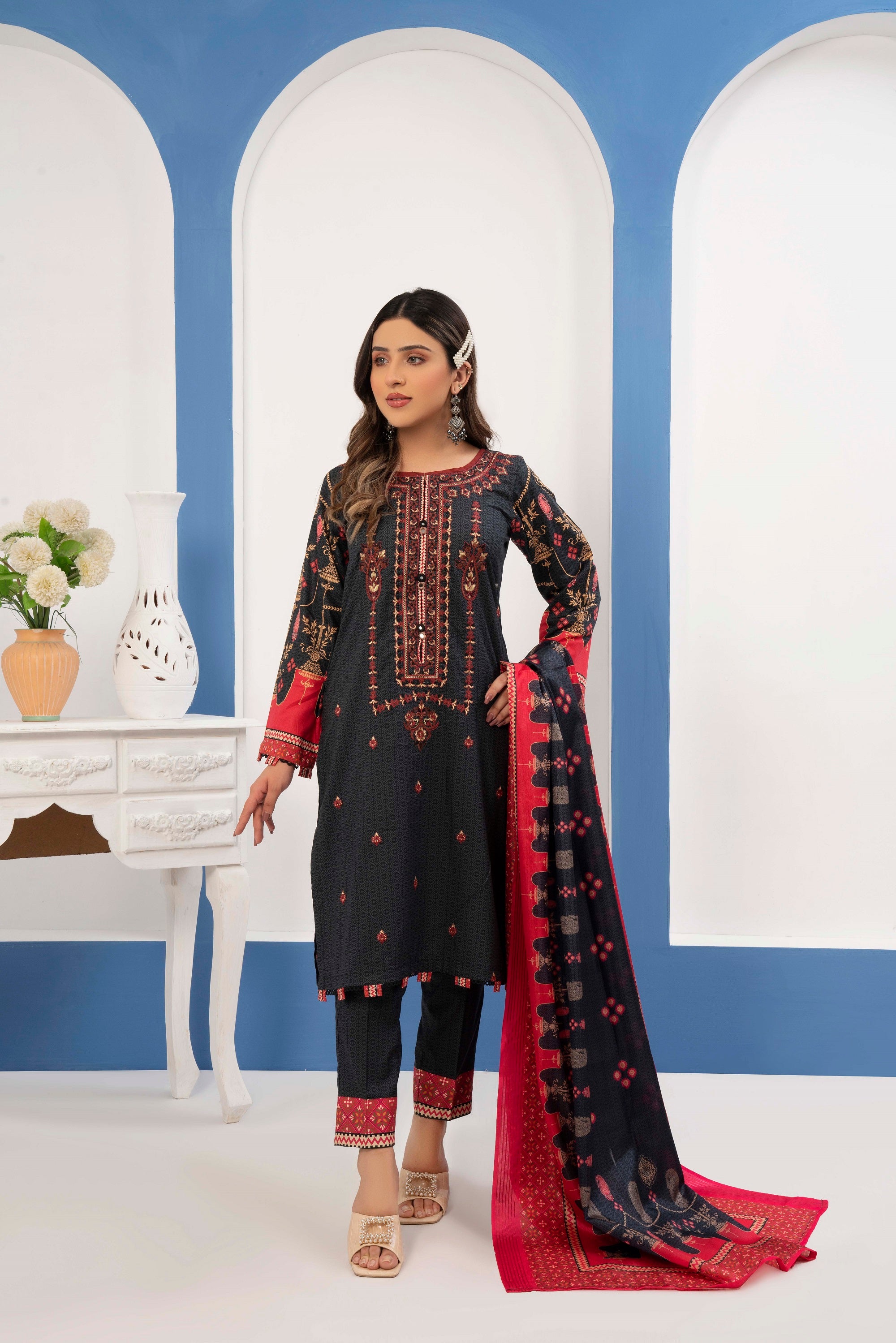 3-PC Casual Embroidery Yarn Dyed Jacquard
