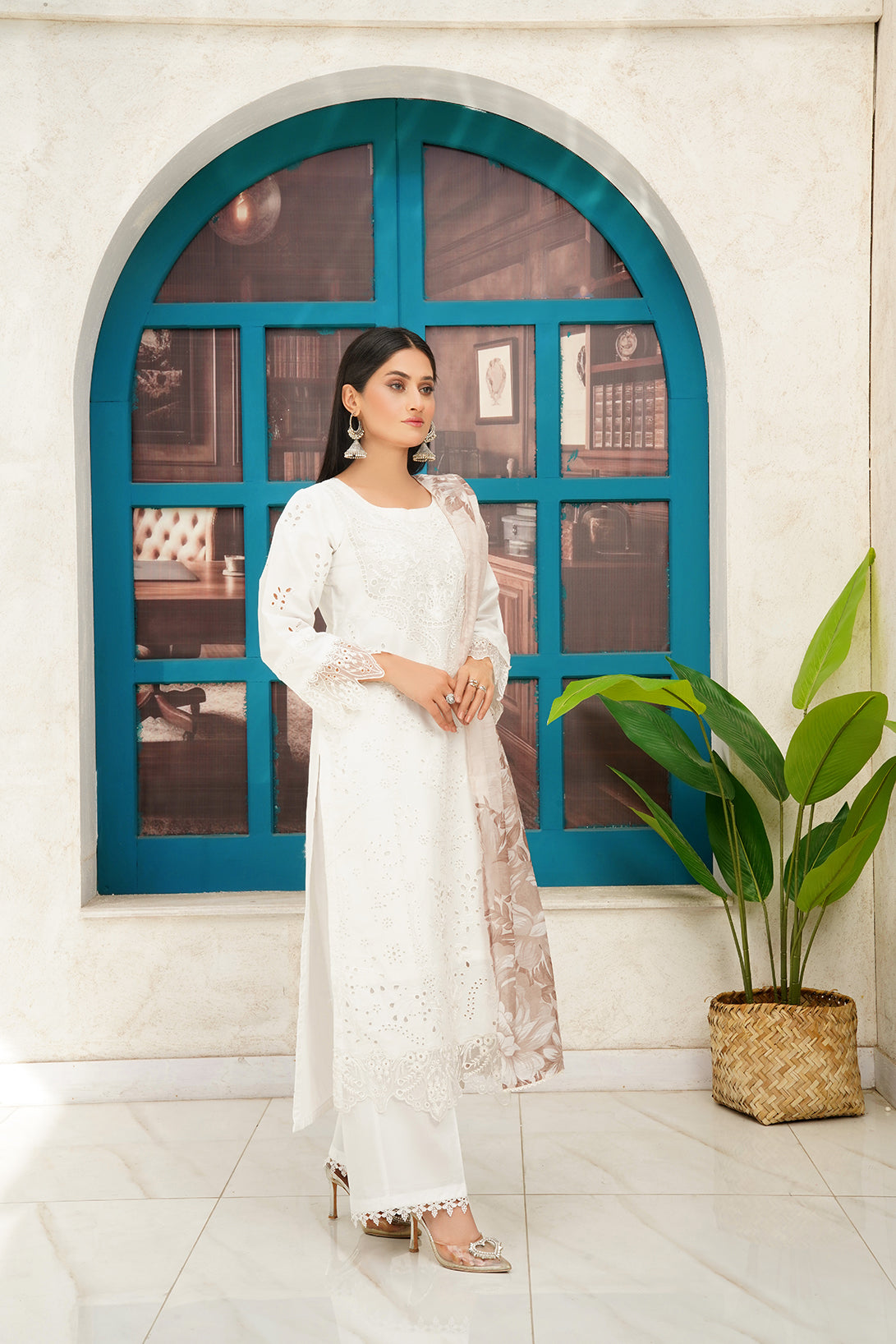 3-PC Casual Embroidered  Cambric