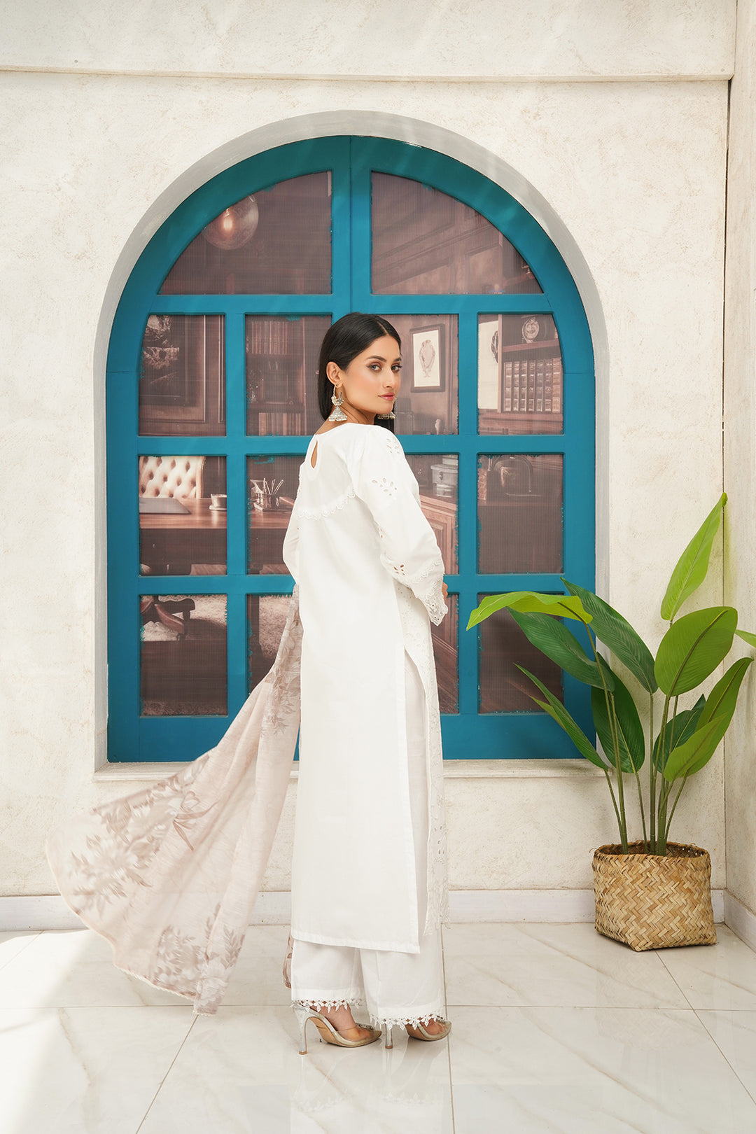 3-PC Casual Embroidered  Cambric