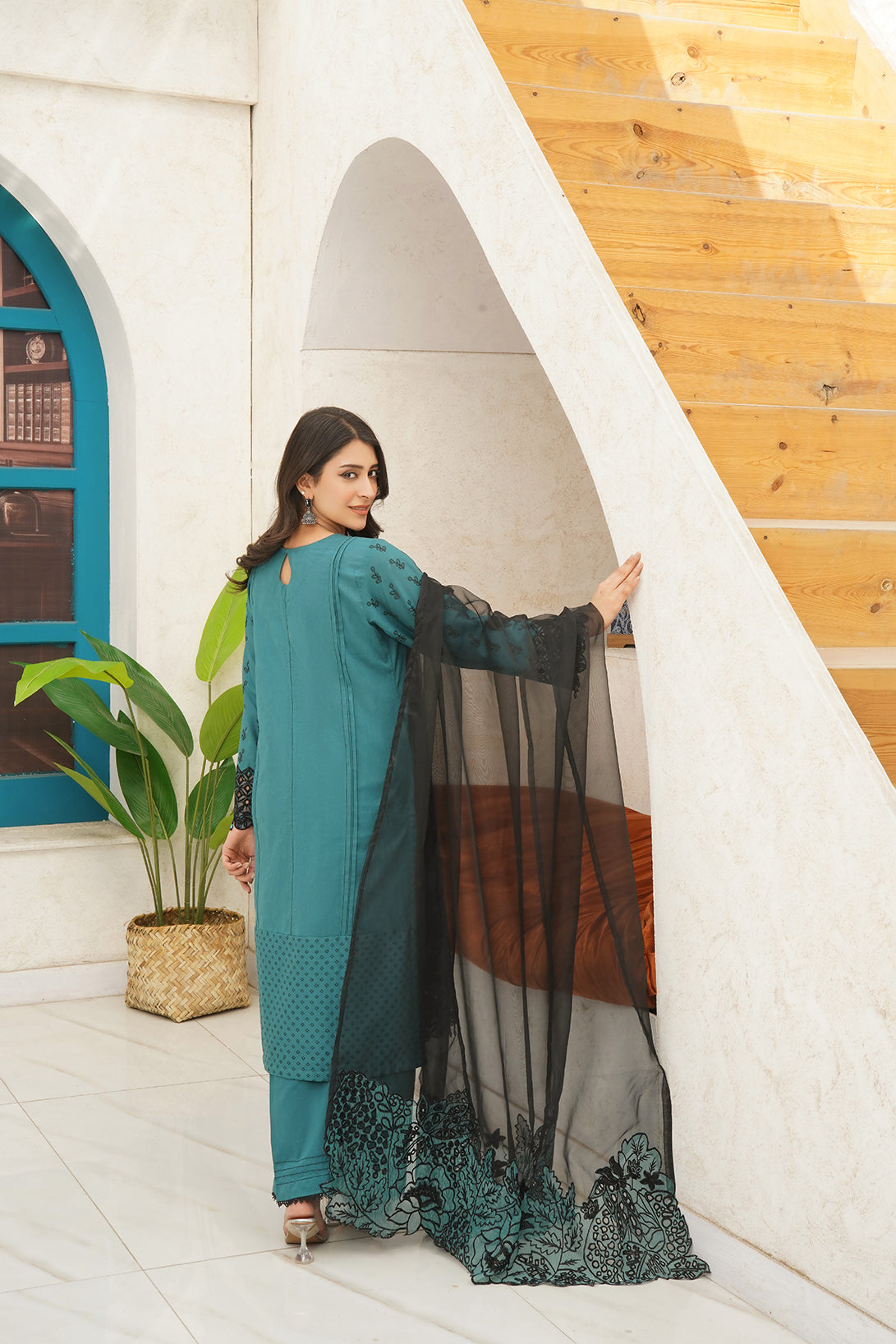 3-PC Casual Embroidered Jacquard