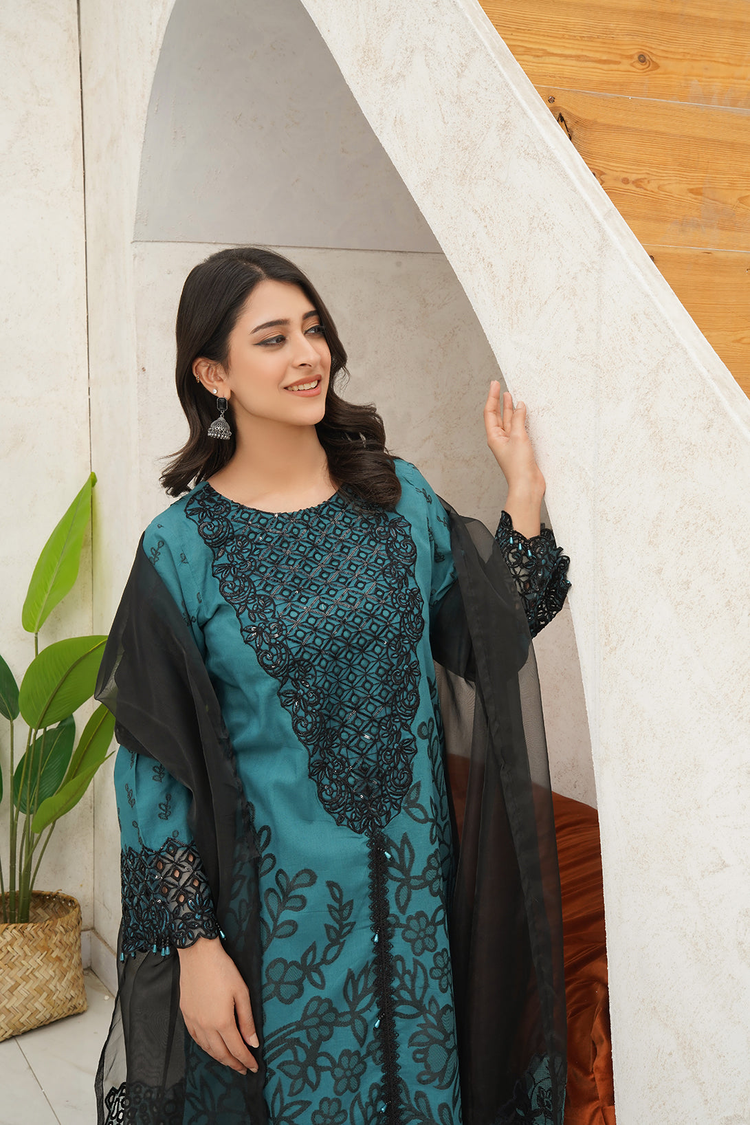 3-PC Casual Embroidered Jacquard