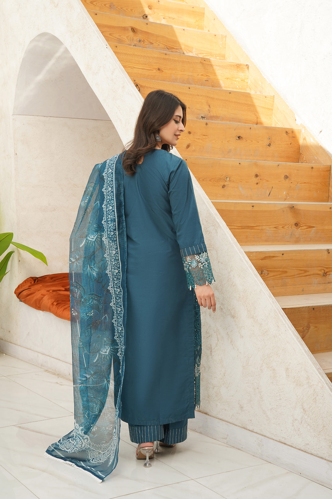 3-PC Casual Embroidered  Cambric