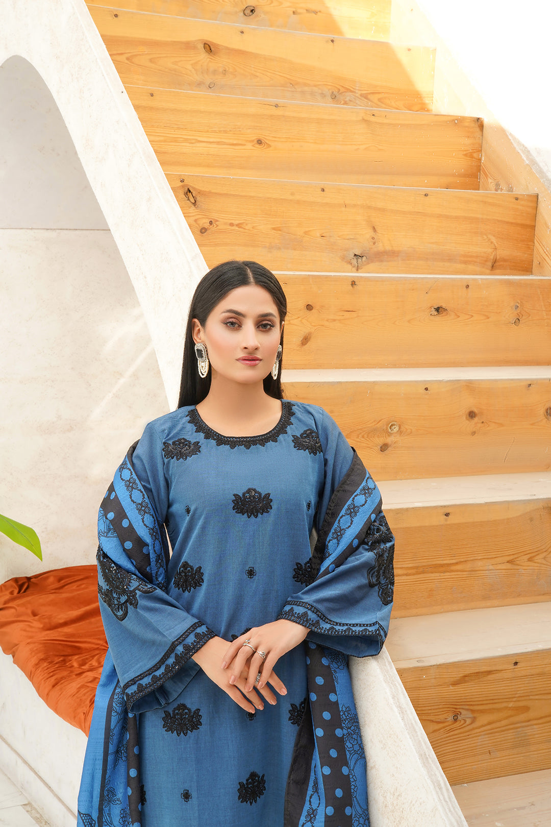 2-PC Embroidered Luxury Lawn