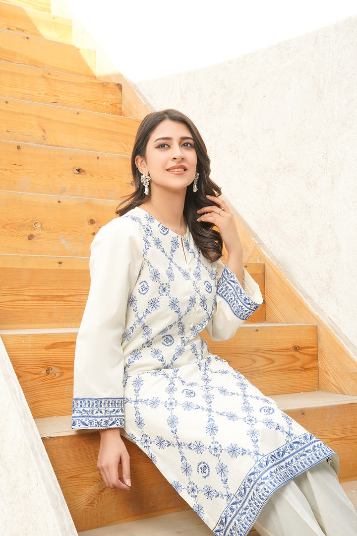2-PC Embroided Luxury Lawn