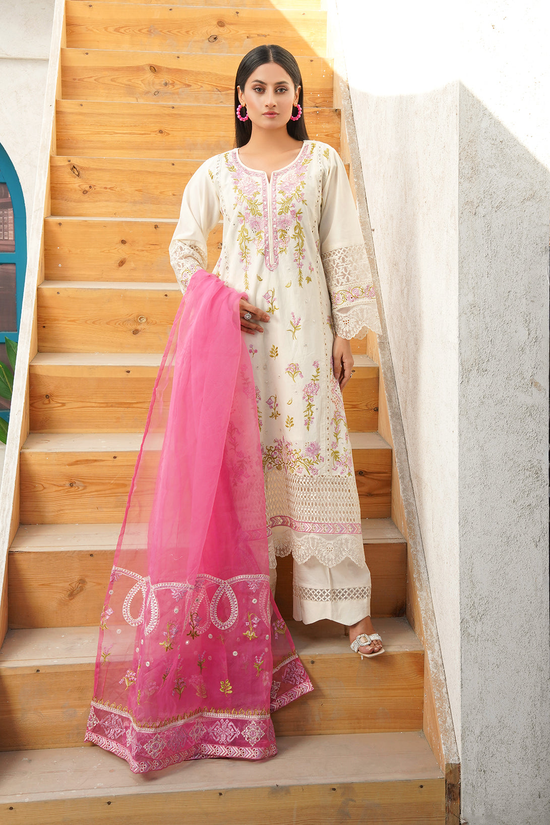3-PC Casual Embroidered  Cambric
