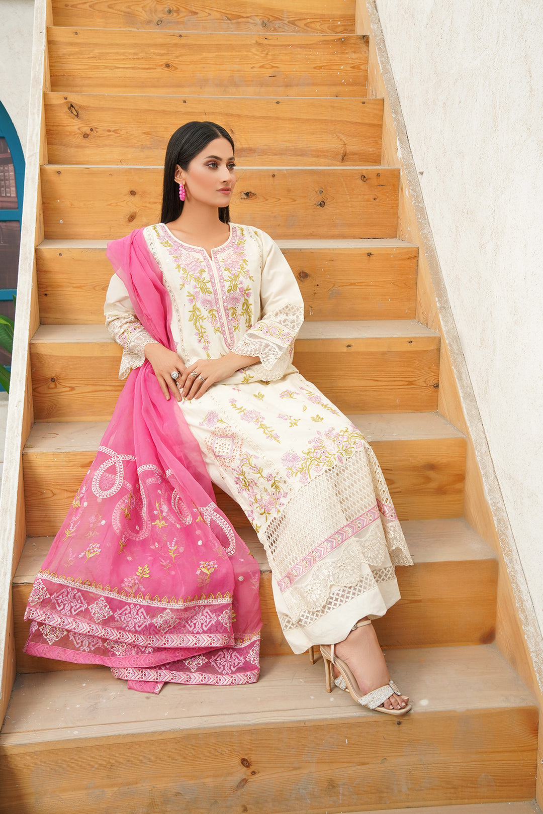 3-PC Casual Embroidered  Cambric