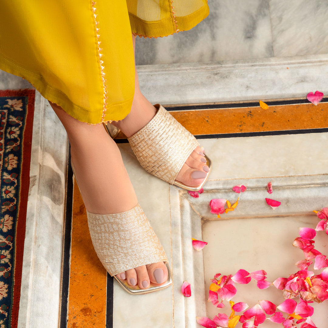 Fancy Slipper Heel