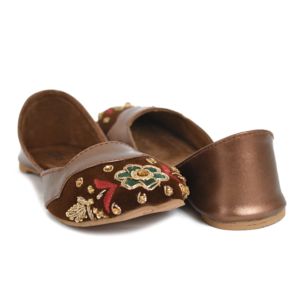Ethnic