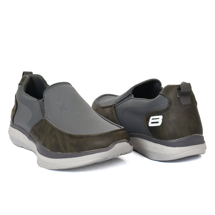 Sports Shoes