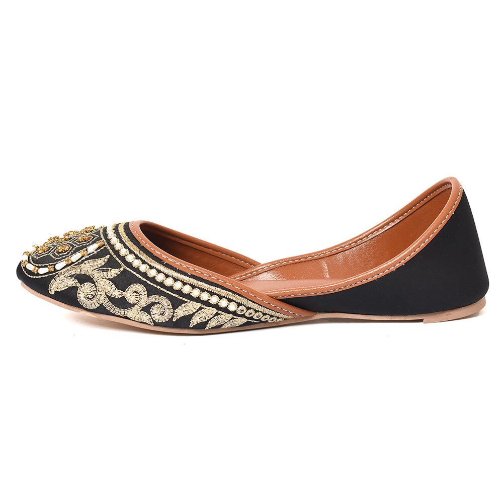 Ethnic