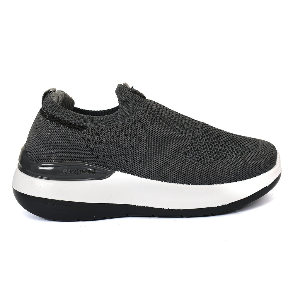 Sports Shoes