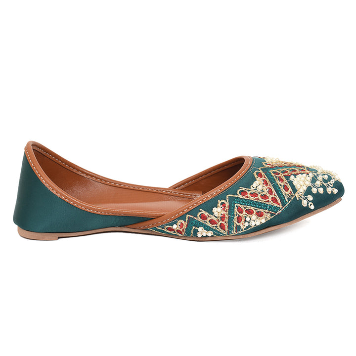 Ethnic