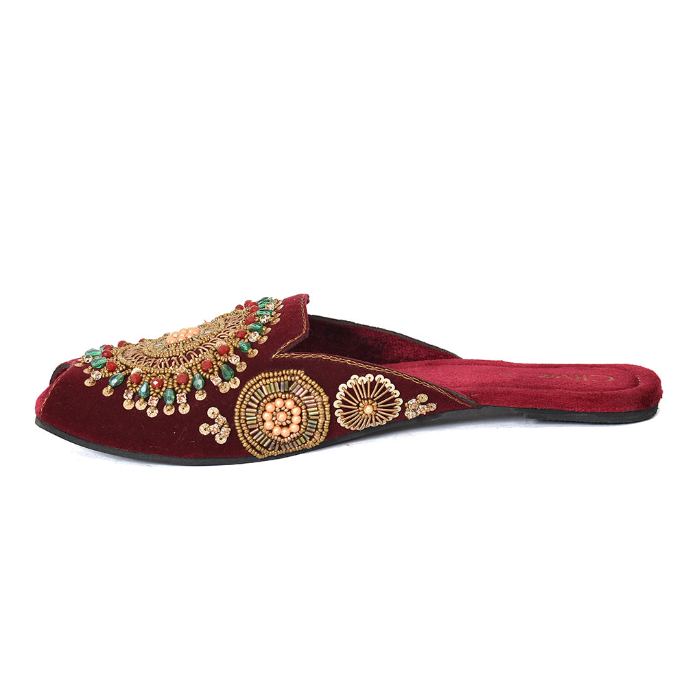Ethnic