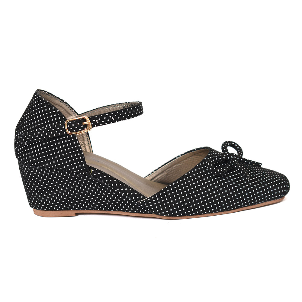 Kids Fancy Court Shoes (Large Size)