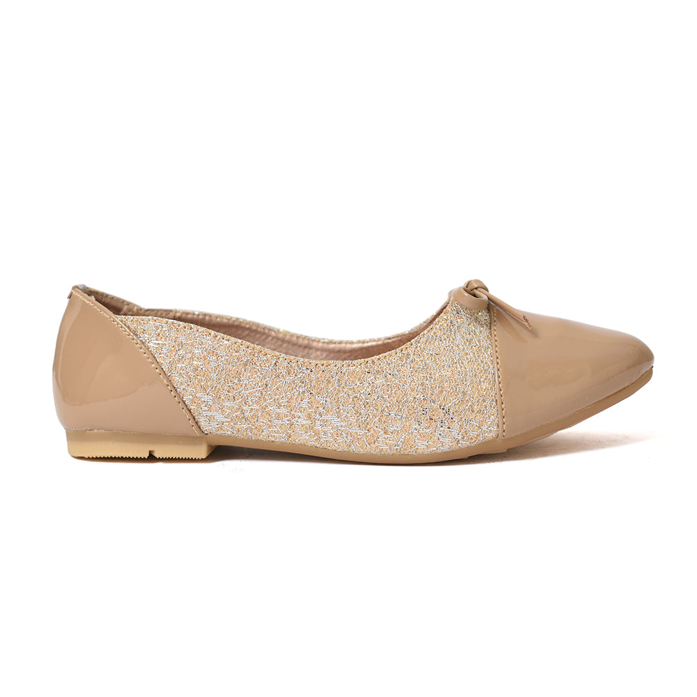 Girls Casual Pumps (Large Size)