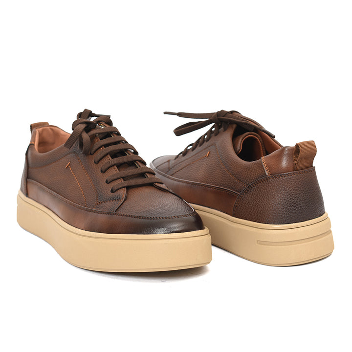 Sports Shoes
