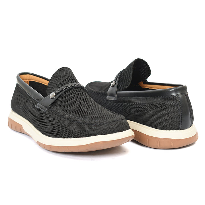 Sports Shoes