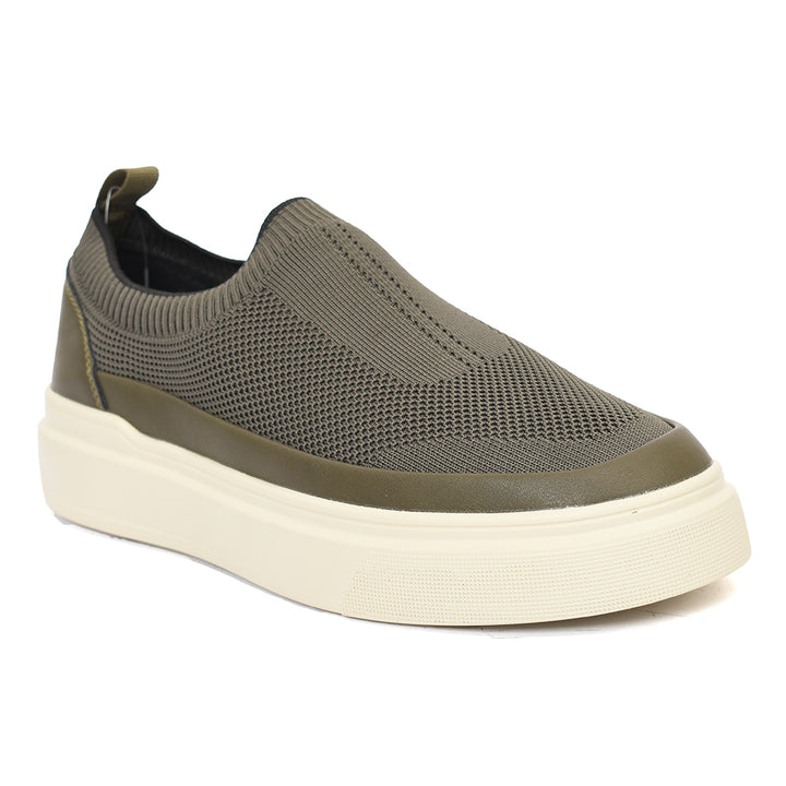 Sports Shoes