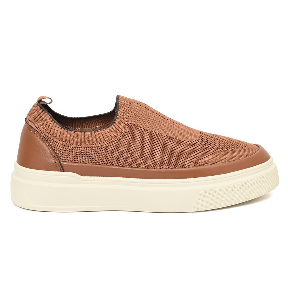 Sports Shoes