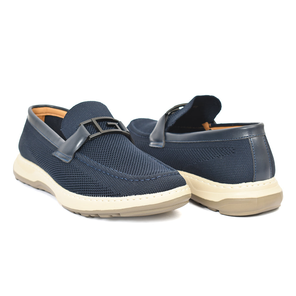 Sports Shoes