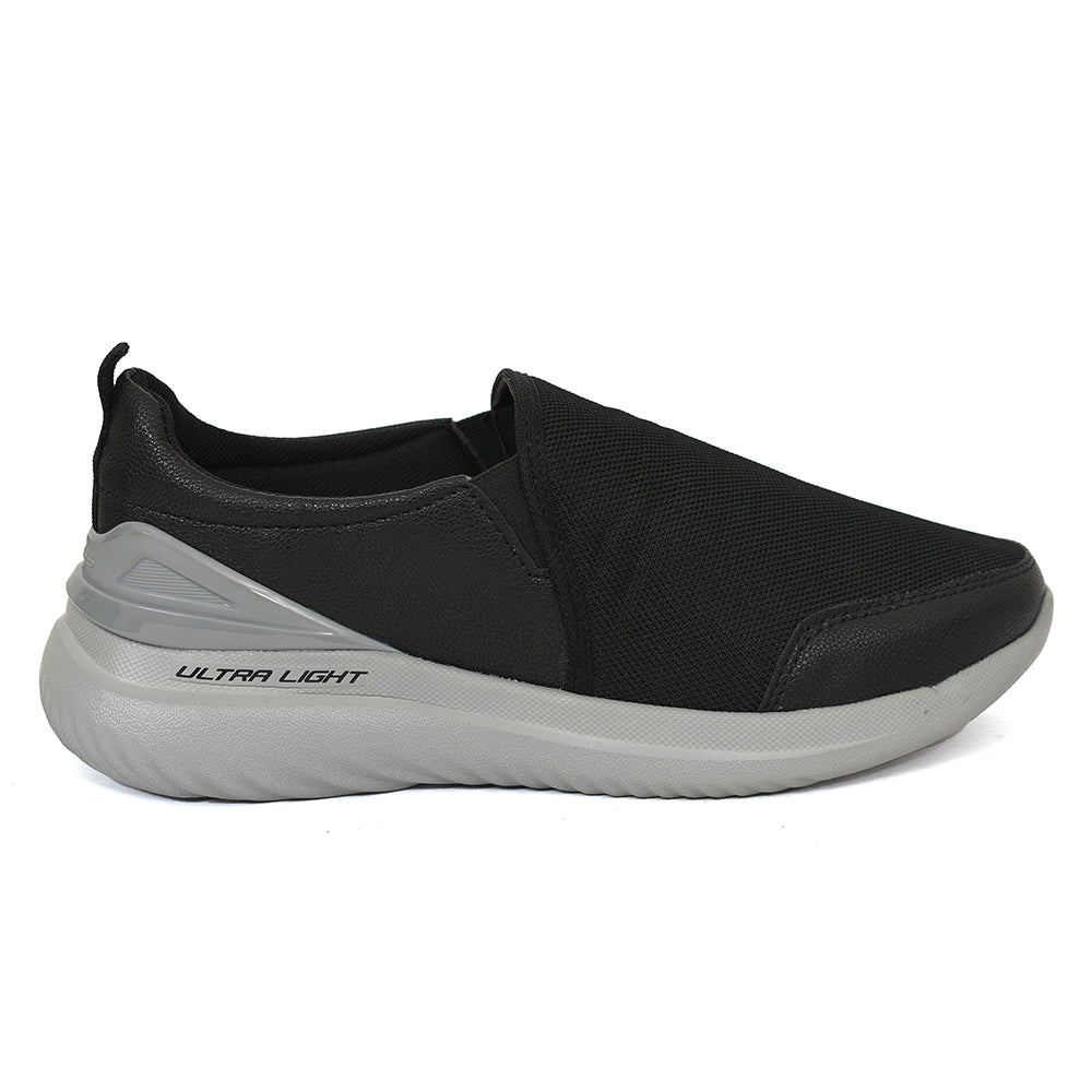 Sports Shoes