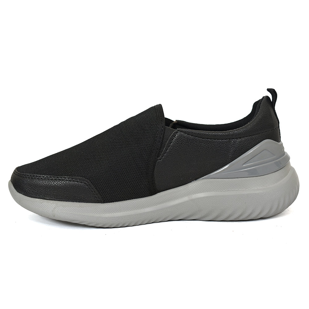 Sports Shoes