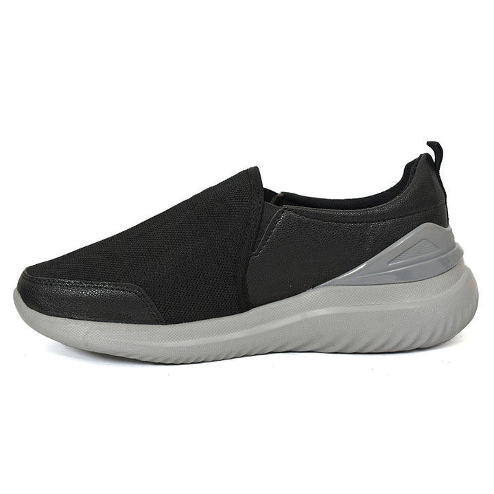 Sports Shoes