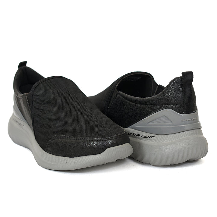 Sports Shoes
