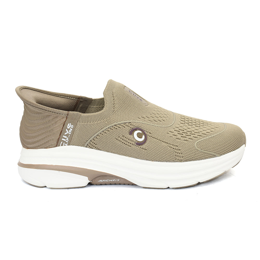 Sports Shoes