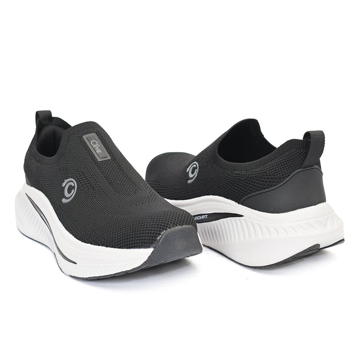 Sports Shoes