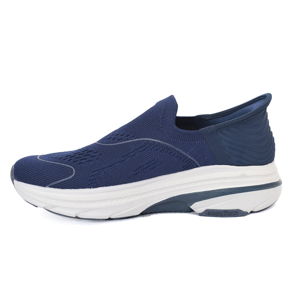 Sports Shoes
