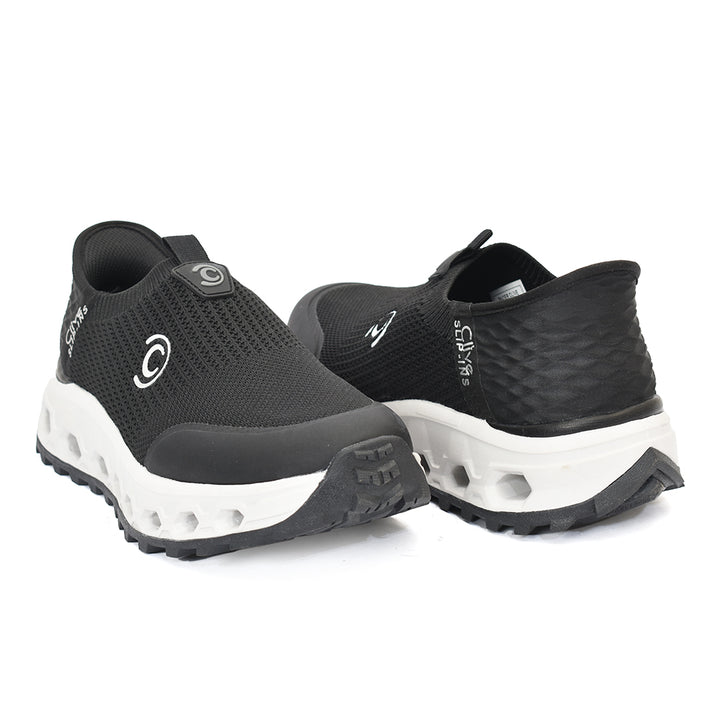 Sports Shoes