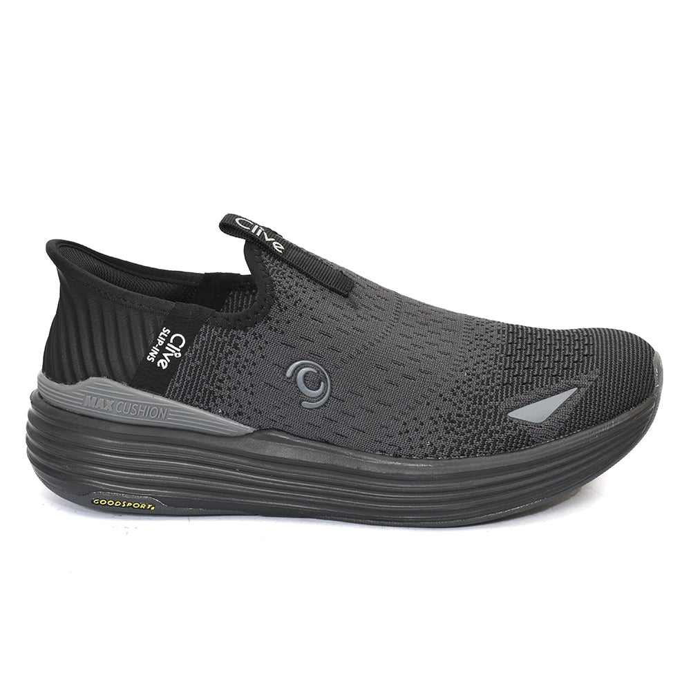 Sports Shoes