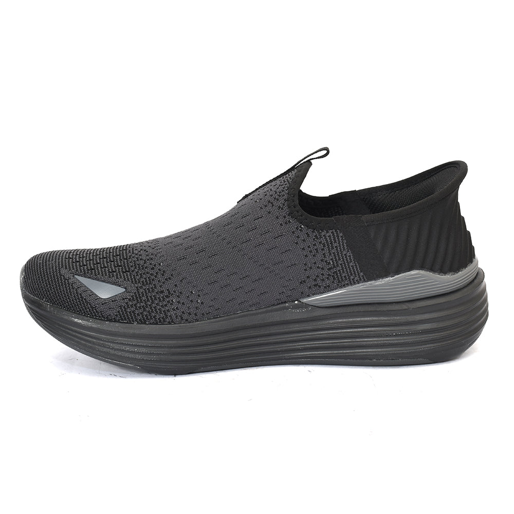 Sports Shoes