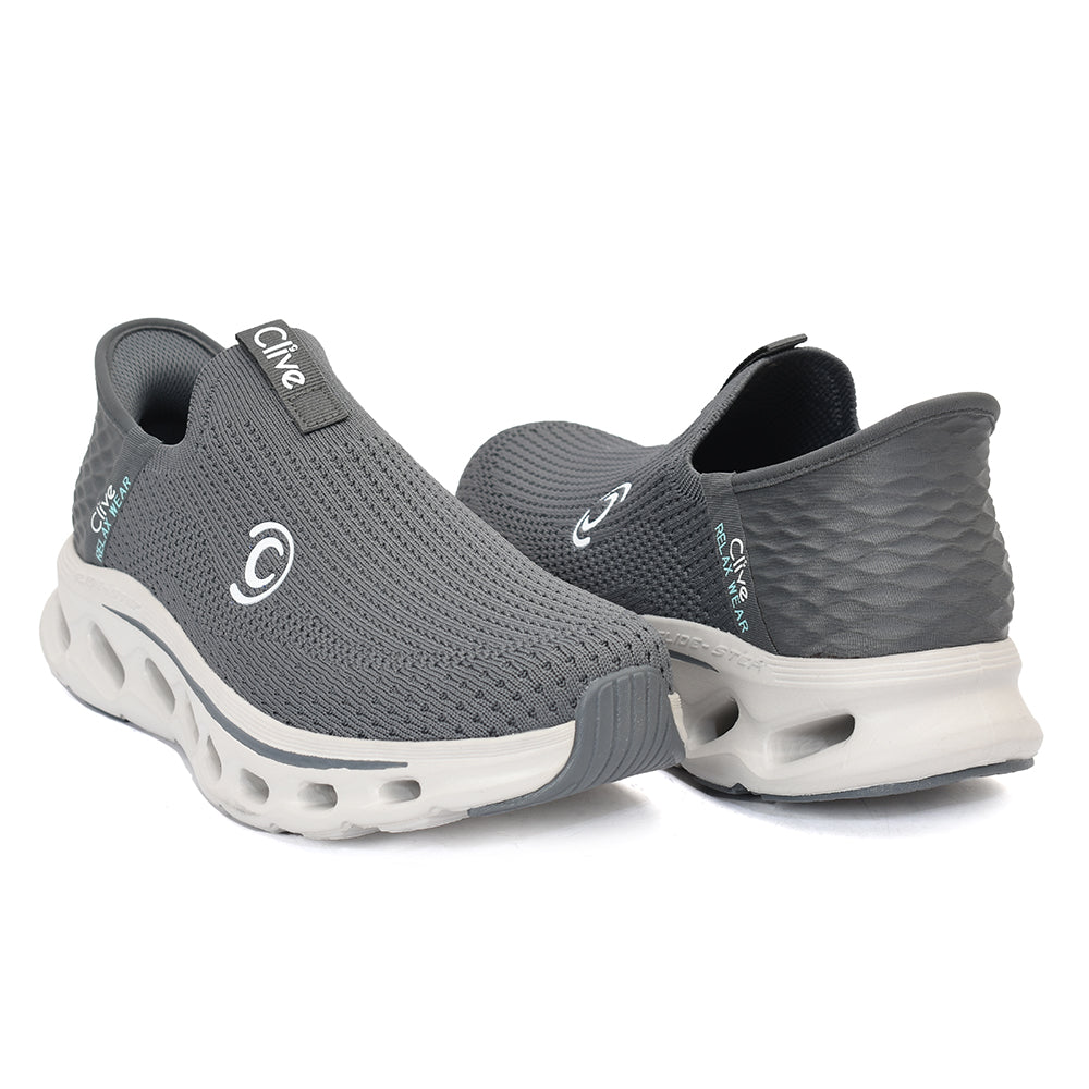 Sports Shoes
