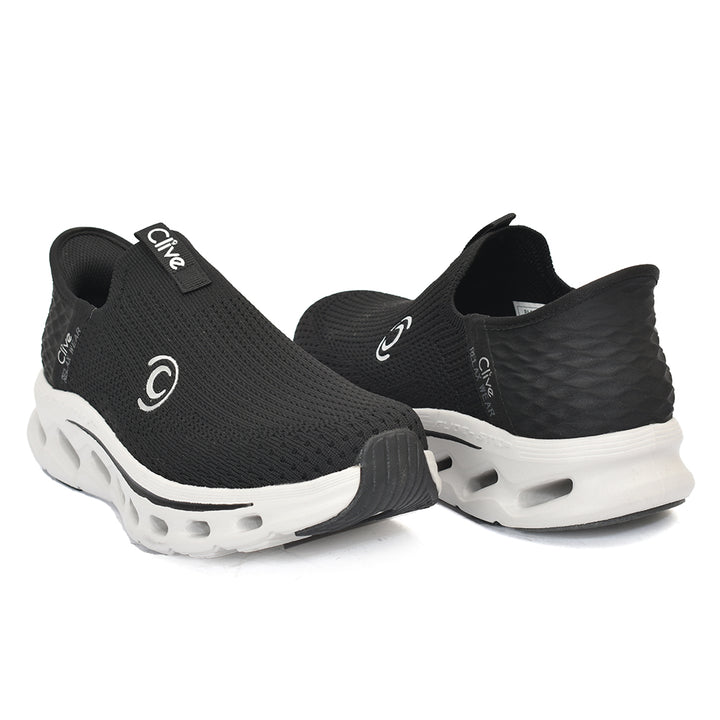 Sports Shoes