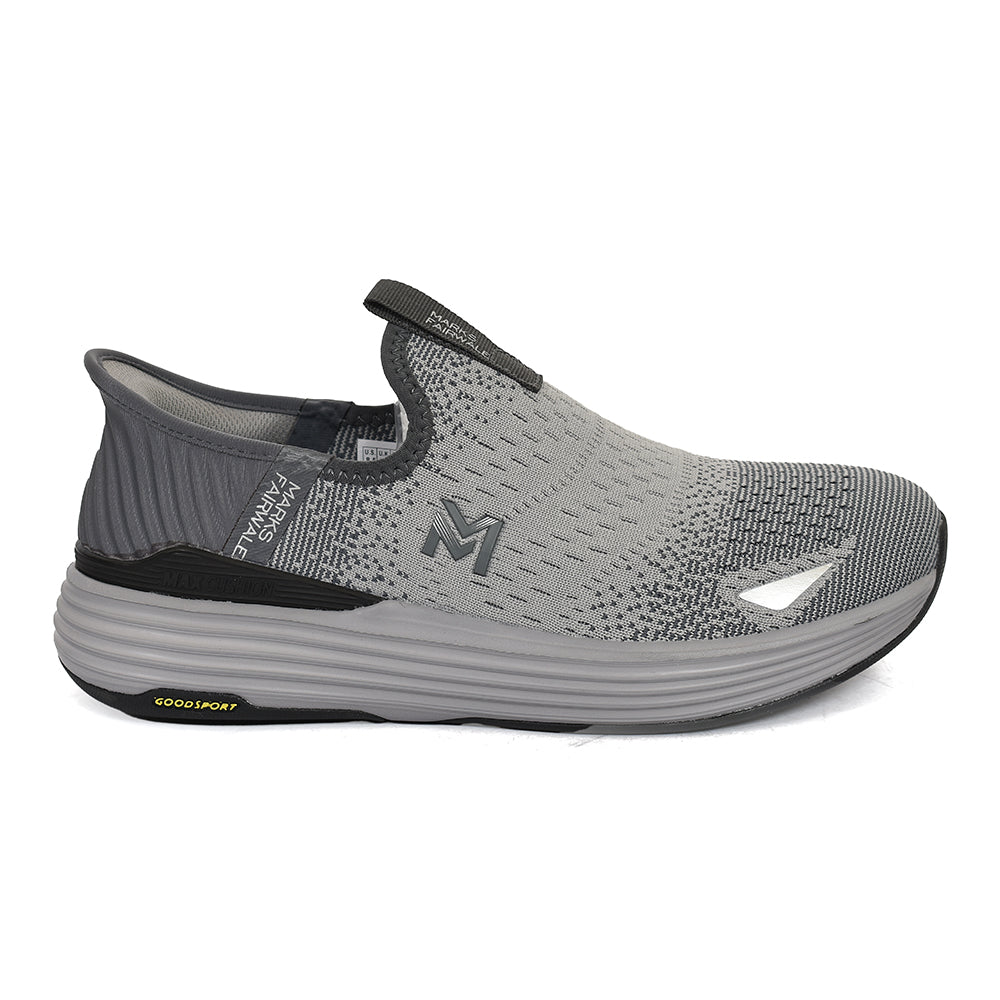 Sports Shoes