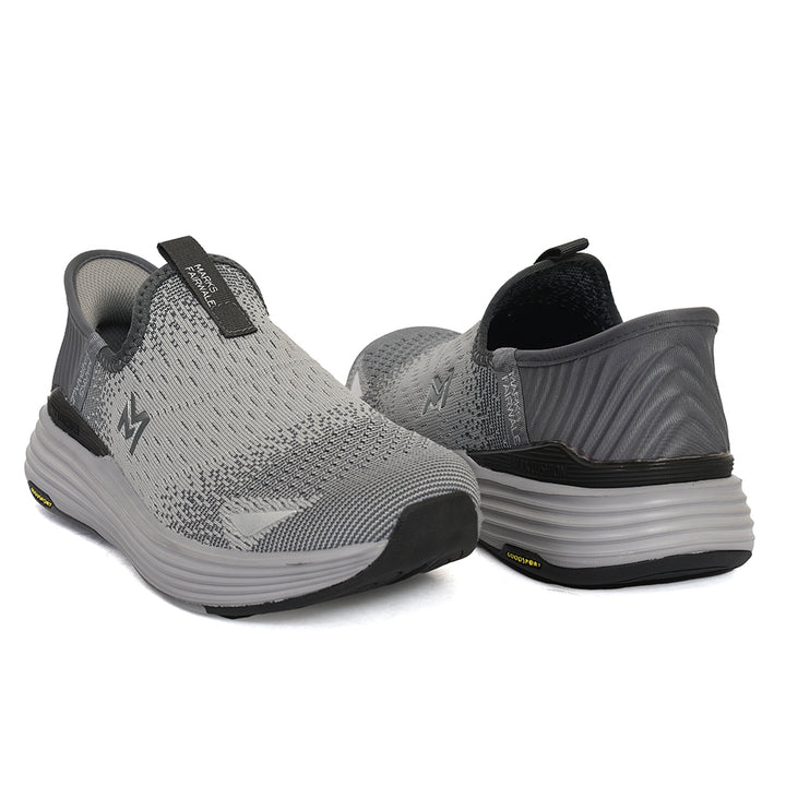 Sports Shoes