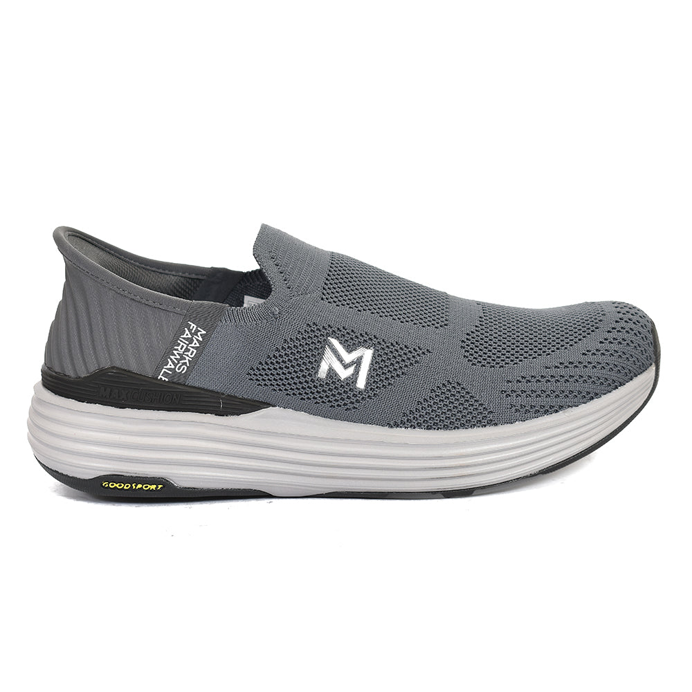 Sports Shoes