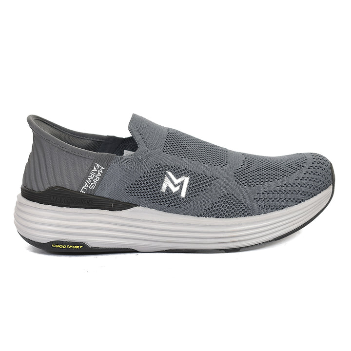 Sports Shoes